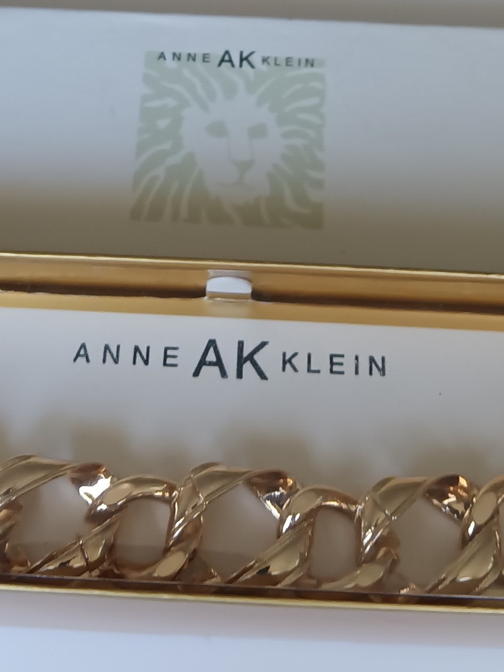 ANNE AK KLEIN GOLD TONE CHAIN LINK BRACELET